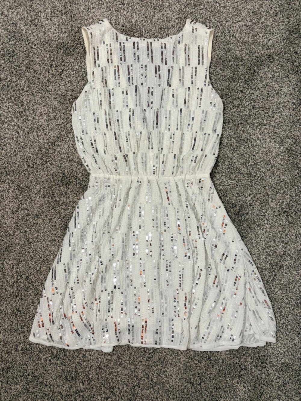Anna-Kaci White Sequin Mini Dress – Sleeveless – L